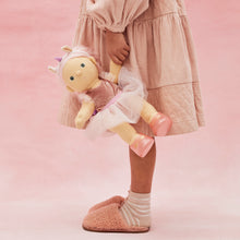 Load image into Gallery viewer, Girl with Dream Dinkum Doll - Pixie