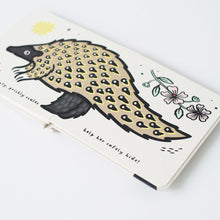 Load image into Gallery viewer, Wee Gallery Touch and Feel Scales Book