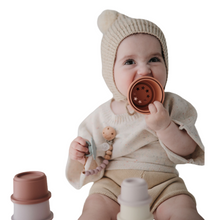 Load image into Gallery viewer, Mushie Stacking Cups Petal