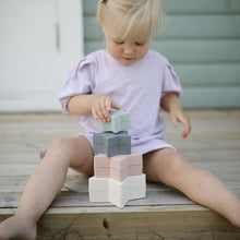 Load image into Gallery viewer, Mushie Nesting Stars