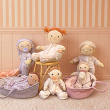 Load image into Gallery viewer, Binky Dinky Pickle and Peach Carrycot and friends
