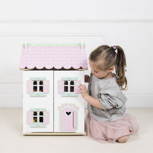 Load image into Gallery viewer, girl with Sweetheart Cottage with Furniture
