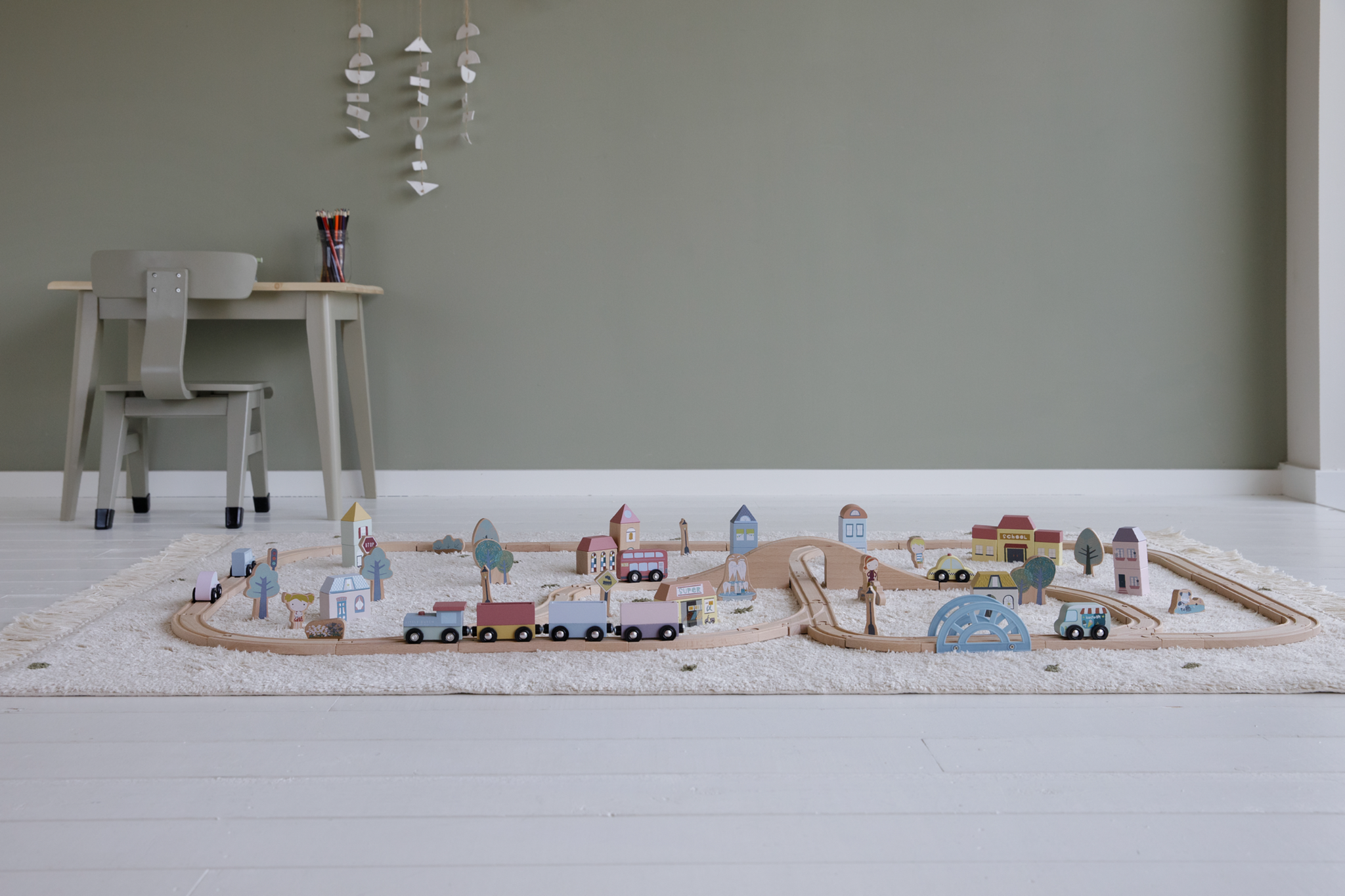 Little dutch wooden train shop